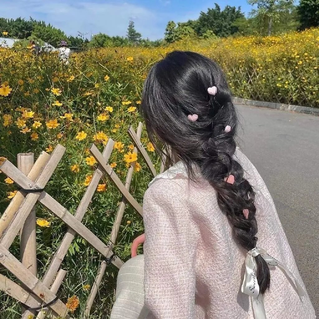 窗里的光